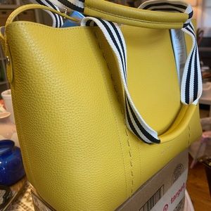 *Limited Edition* Draper James Reese’s Birthday Tote